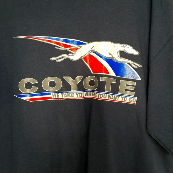 NWT graphic t-shirt - Picture 2 of 5